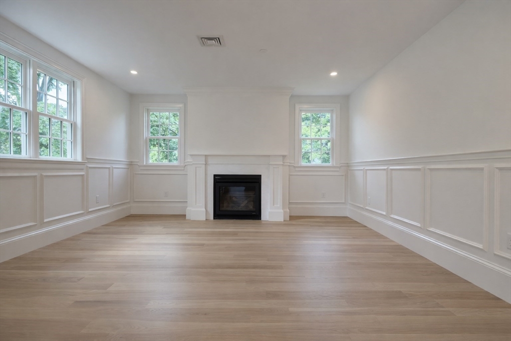 66 Pleasant Street, Unit 2 Marblehead, MA 01945 - Photo 9 of 17