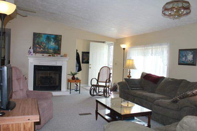 901 Robson Road Winona Lake, IN 46590 - Photo 10 of 15 Gallery Image 10