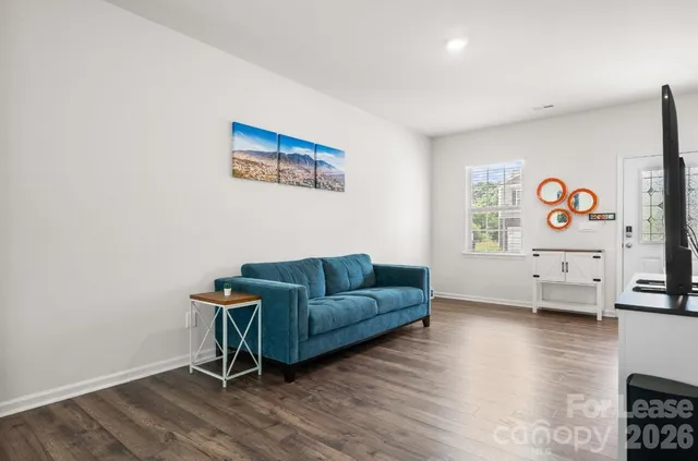 $2,000 | 4116 Village Boulevard Northwest, Conover, NC 28613