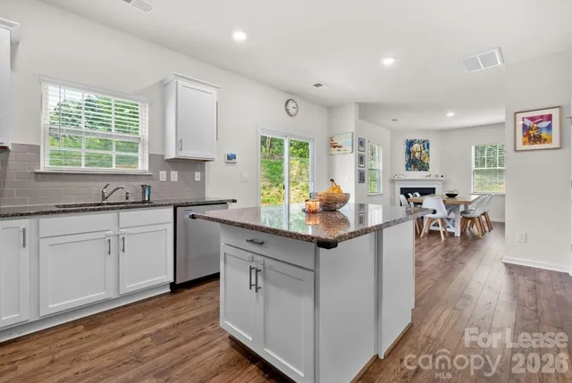 $2,200 | 4116 Village Boulevard Northwest, Conover, NC 28613