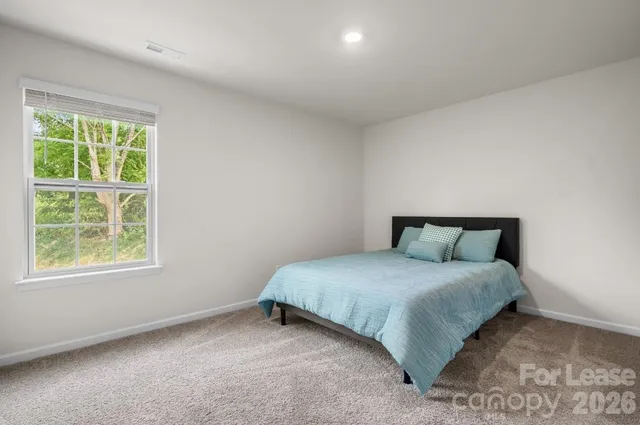 $2,200 | 4116 Village Boulevard Northwest, Conover, NC 28613