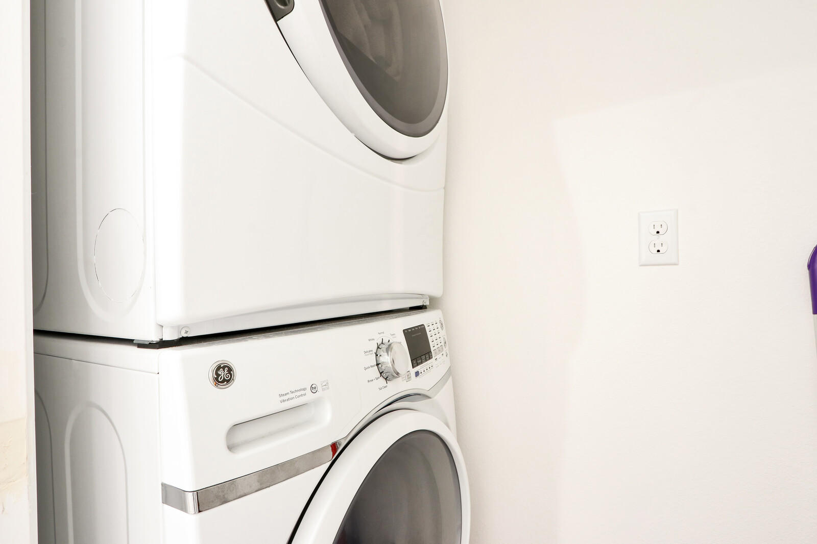 1423 Southwest Gilroy Road Port St. Lucie, FL 34953 - Photo 21 of 25 Laundry