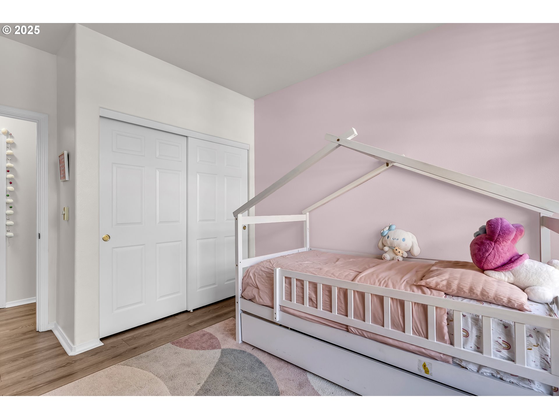 7216 Southwest Manor Way, Unit F Beaverton, OR 97078 - Photo 19 of 31