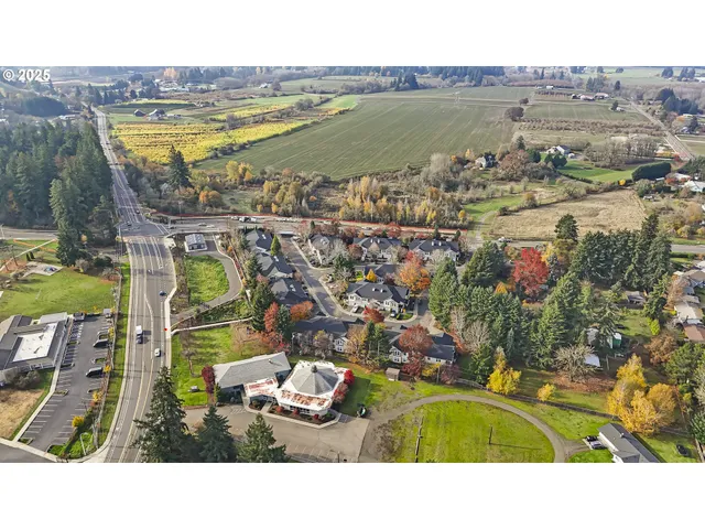 $340,000 | 7216 Southwest Manor Way, Unit F, Beaverton, OR 97078