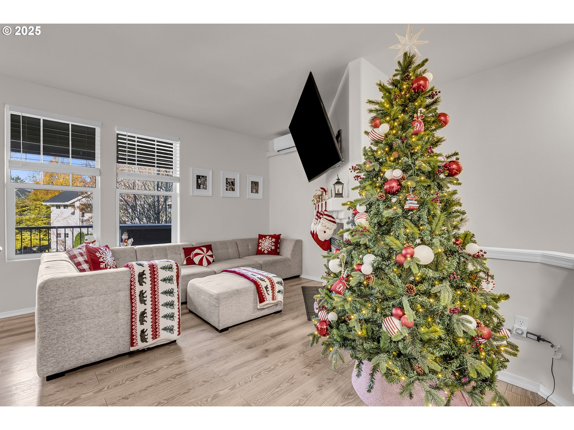 7216 Southwest Manor Way, Unit F Beaverton, OR 97078 - Photo 6 of 31