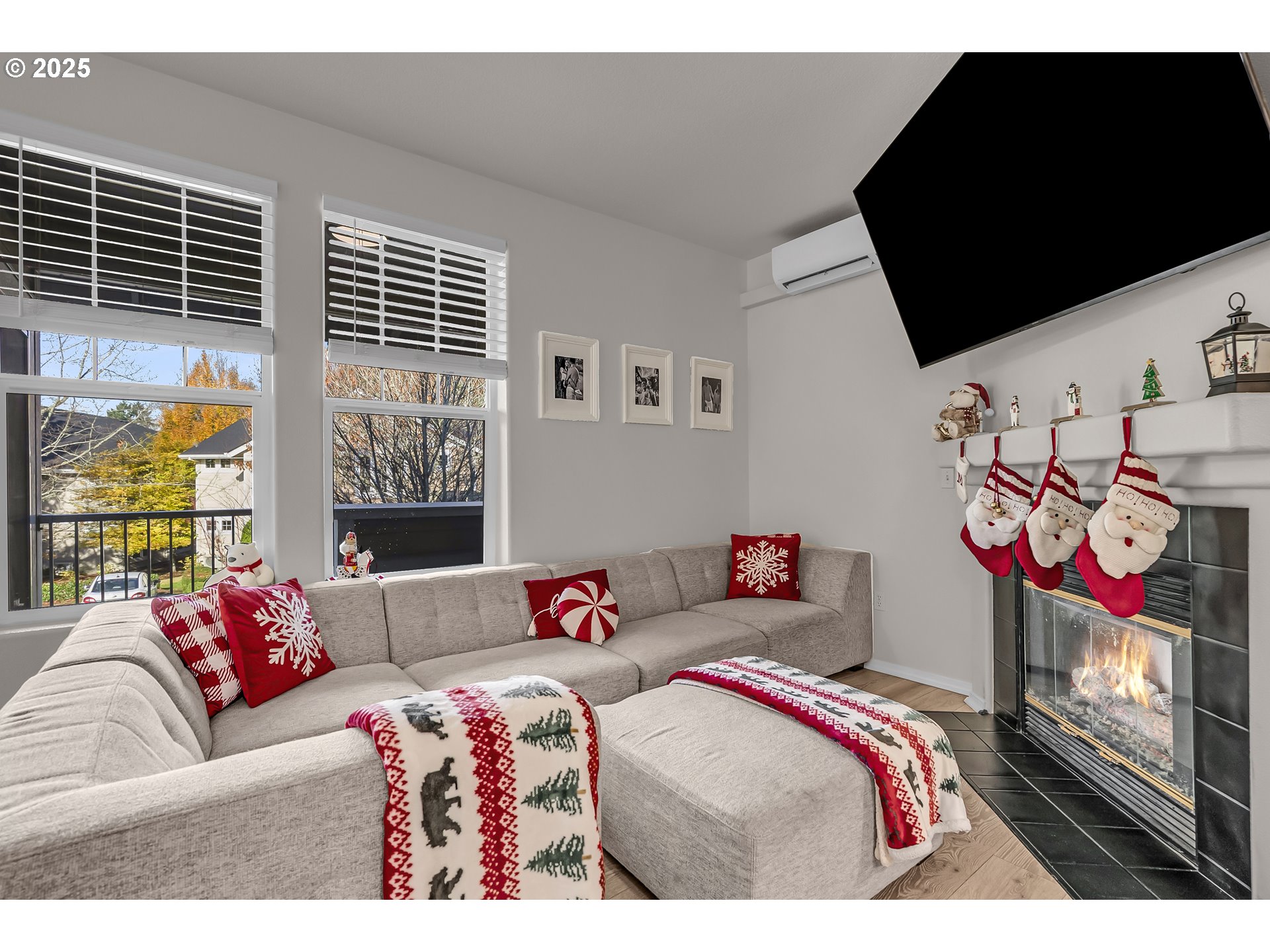 7216 Southwest Manor Way, Unit F Beaverton, OR 97078 - Photo 7 of 31