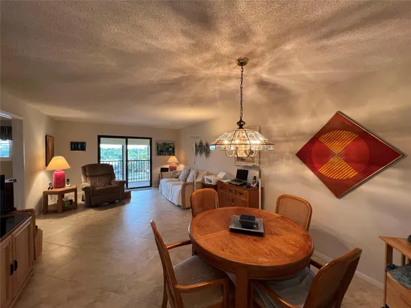 $214,900 | 2601 Northeast 14th Street Causeway, Unit 535, Pompano Beach, FL 33062