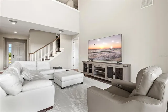 $4,850 | 9312 Tequila Sunrise Drive, Sarasota, FL 34241