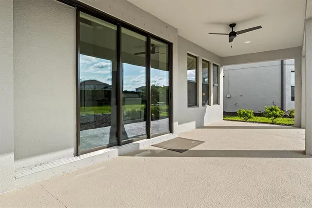 $4,850 | 9312 Tequila Sunrise Drive, Sarasota, FL 34241