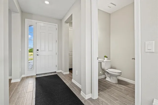 $4,850 | 9312 Tequila Sunrise Drive, Sarasota, FL 34241