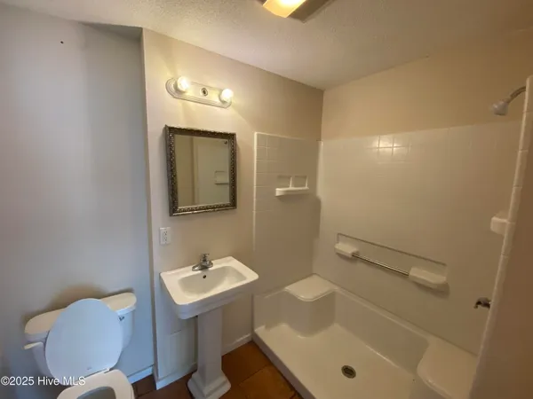 $420,000 | 120 Perkins Lane, Coinjock, NC 27923