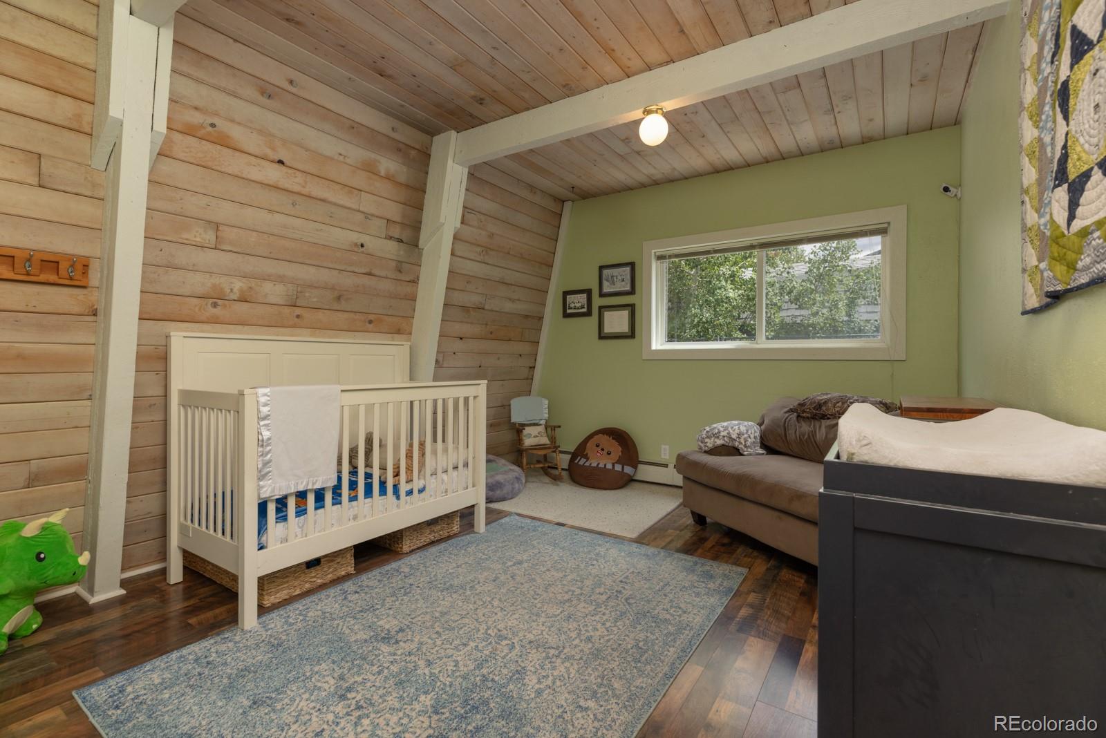213 Big Elk Road Dillon, CO 80435 - Photo 20 of 50 a room with furniture and windows