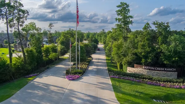 $426,100 | 1719 Pecan Woods Lane, Conroe, TX 77301