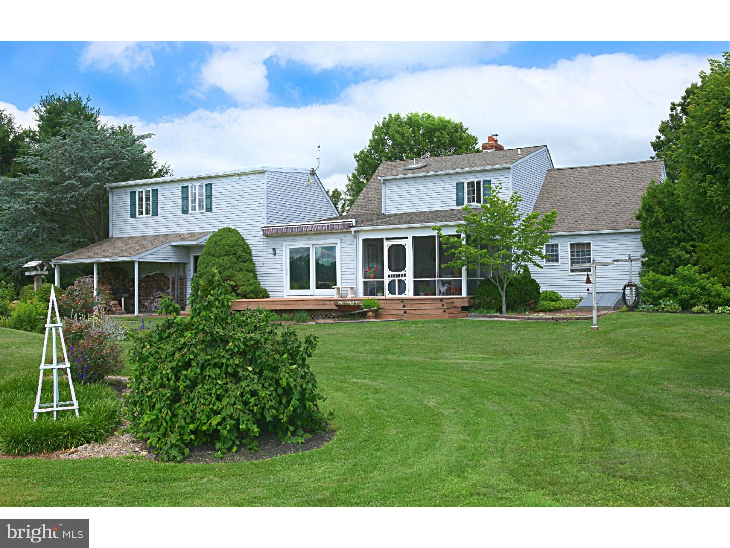 2062 County Line Road East Greenville, PA 18041 - Photo 1 of 25 Gallery Image 1
