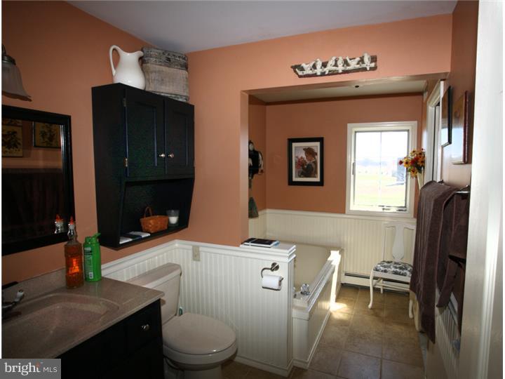 2062 County Line Road East Greenville, PA 18041 - Photo 11 of 25 Gallery Image 11