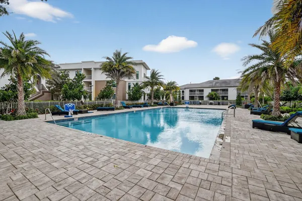 $3,250 | 350 West Hidden Valley Boulevard, Unit 201, Boca Raton, FL 33487