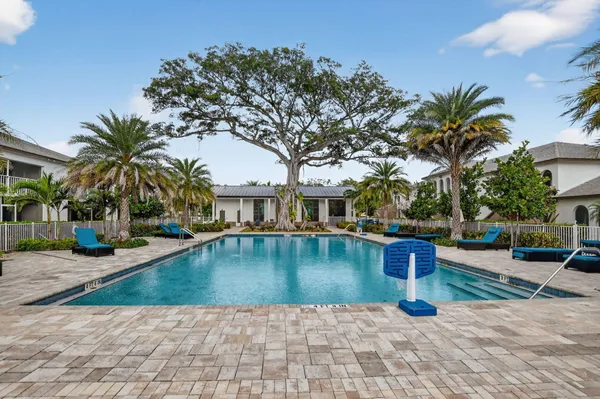 $3,250 | 350 West Hidden Valley Boulevard, Unit 201, Boca Raton, FL 33487