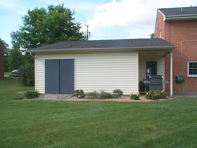 2344 Lyndhurst Road Waynesboro, VA 22980 - Photo 2 of 25 a front view of a house with garden