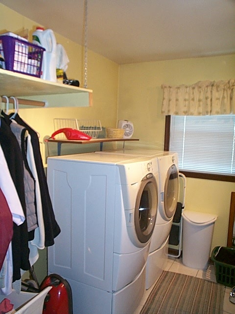 2344 Lyndhurst Road Waynesboro, VA 22980 - Photo 9 of 25 a utility room with dryer and washer