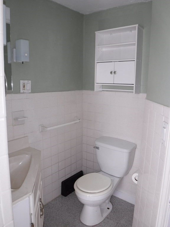7 Millward Road Charlton, MA 01507 - Photo 12 of 14 Gallery Image 12