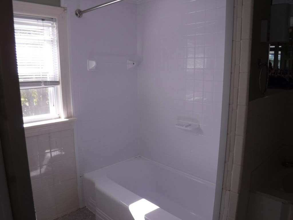 7 Millward Road Charlton, MA 01507 - Photo 13 of 14 Gallery Image 13
