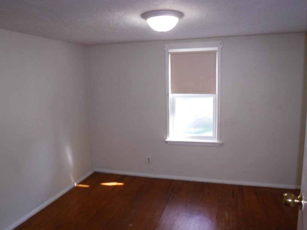 7 Millward Road Charlton, MA 01507 - Photo 9 of 14 Gallery Image 9