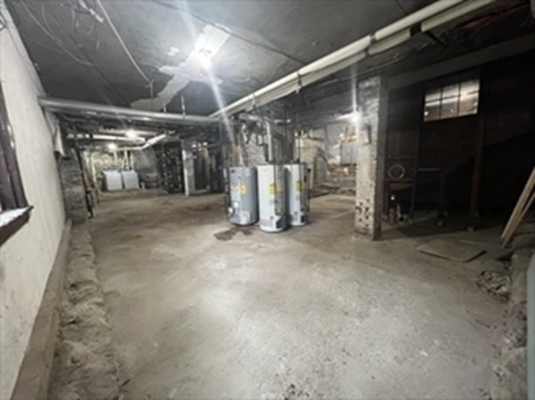 753 Boylston Street, Unit 2 Brookline, MA 02467 - Photo 28 of 33