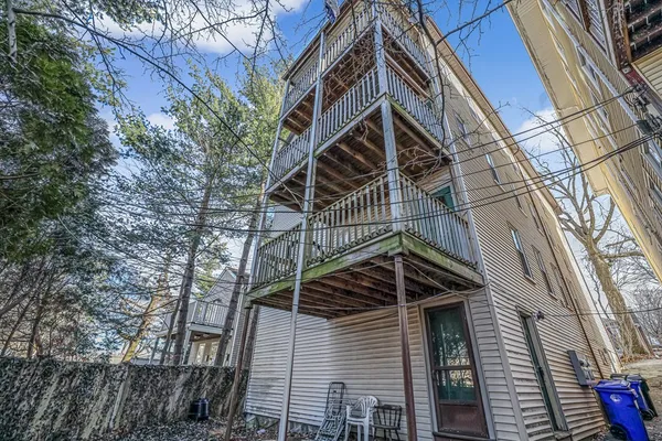 $4,100 | 753 Boylston Street, Unit 2, Brookline, MA 02467