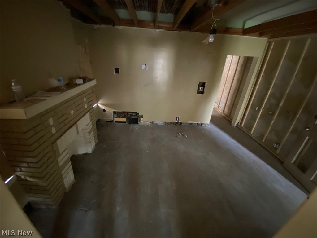 15213 Ridpath Avenue Cleveland, OH 44110 - Photo 6 of 25 Additional content