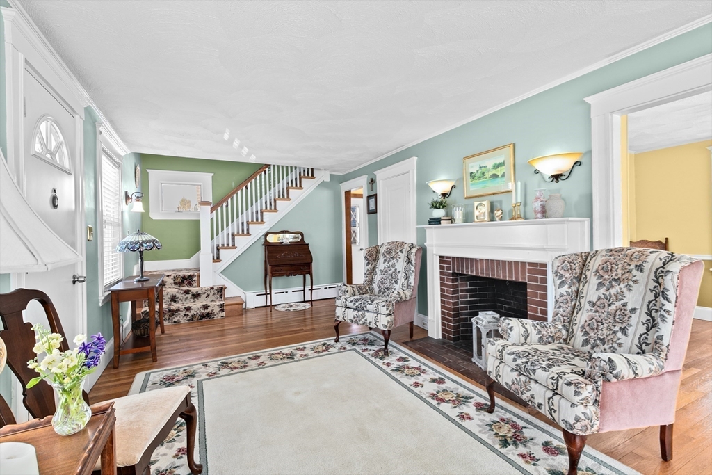 36 Bayfield Road Quincy, MA 02171 - Photo 6 of 36 Gallery Image 6