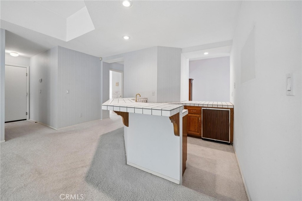 26072 Charing Cross Road Valencia, CA 91355 - Photo 73 of 105