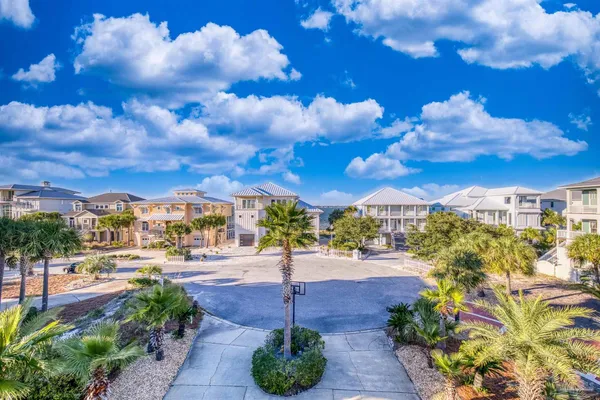 $965,000 | 22 Seashore Drive, Pensacola Beach, FL 32561