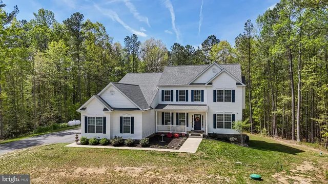 $799,999 | 13301 Windjammer Court, Hughesville, MD 20637