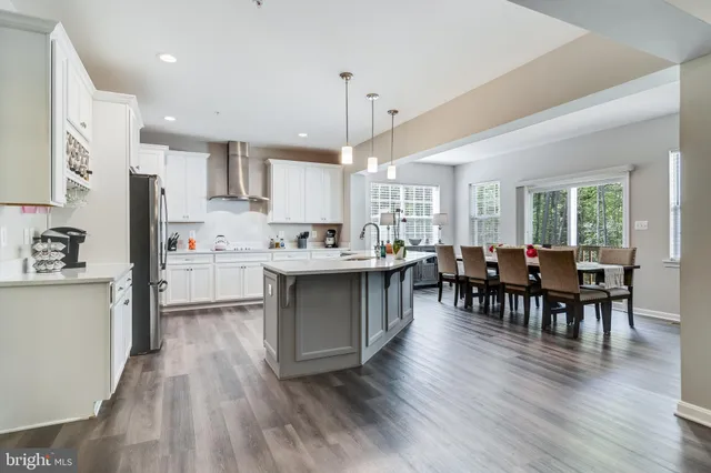 $799,999 | 13301 Windjammer Court, Hughesville, MD 20637