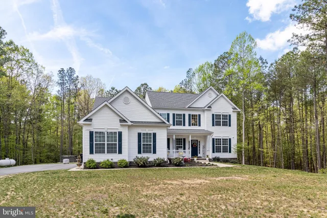 $799,999 | 13301 Windjammer Court, Hughesville, MD 20637