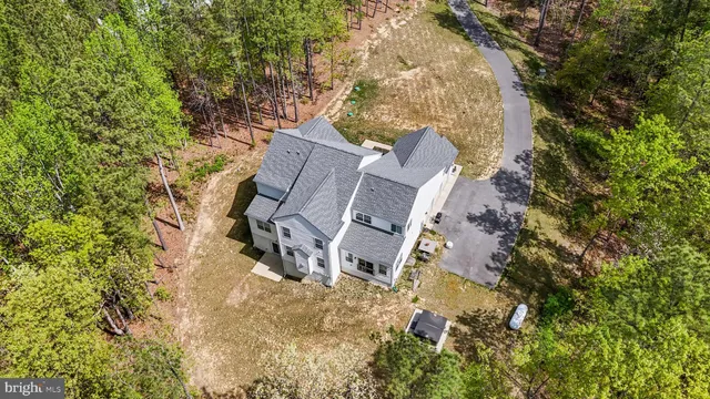 $799,999 | 13301 Windjammer Court, Hughesville, MD 20637