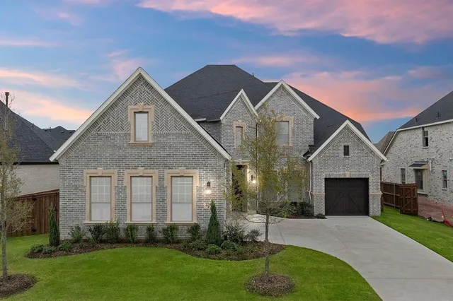 $674,999 | 2209 Laurel Drive, Rockwall, TX 75087