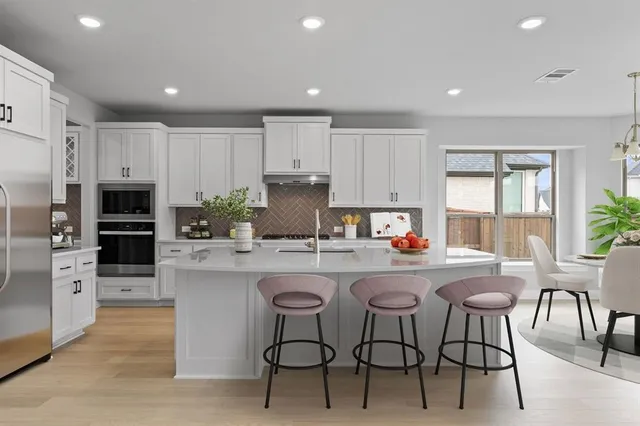 $674,999 | 2209 Laurel Drive, Rockwall, TX 75087