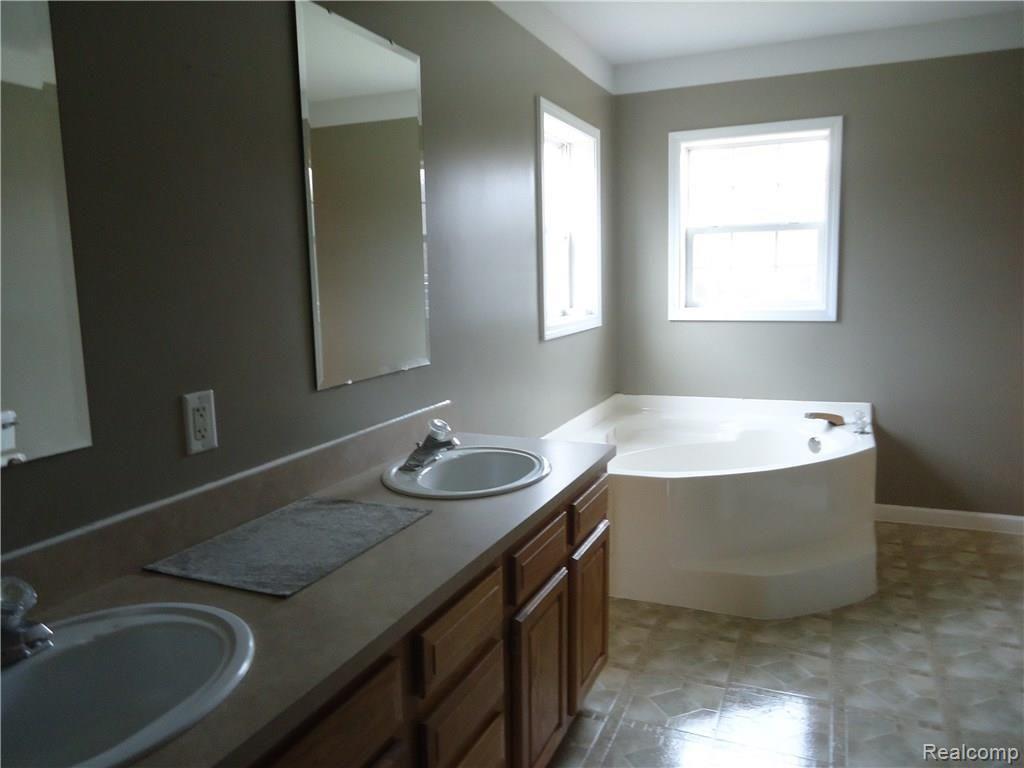 4179 Quick Road Holly, MI 48442 - Photo 15 of 27 master bath 2.JPG