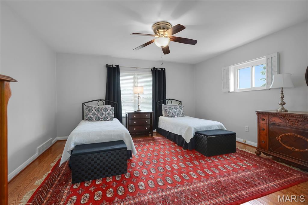 3 Willmore Road St. Louis, MO 63109 - Photo 12 of 34