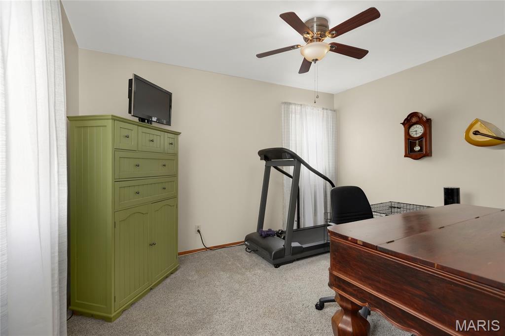 3 Willmore Road St. Louis, MO 63109 - Photo 17 of 34