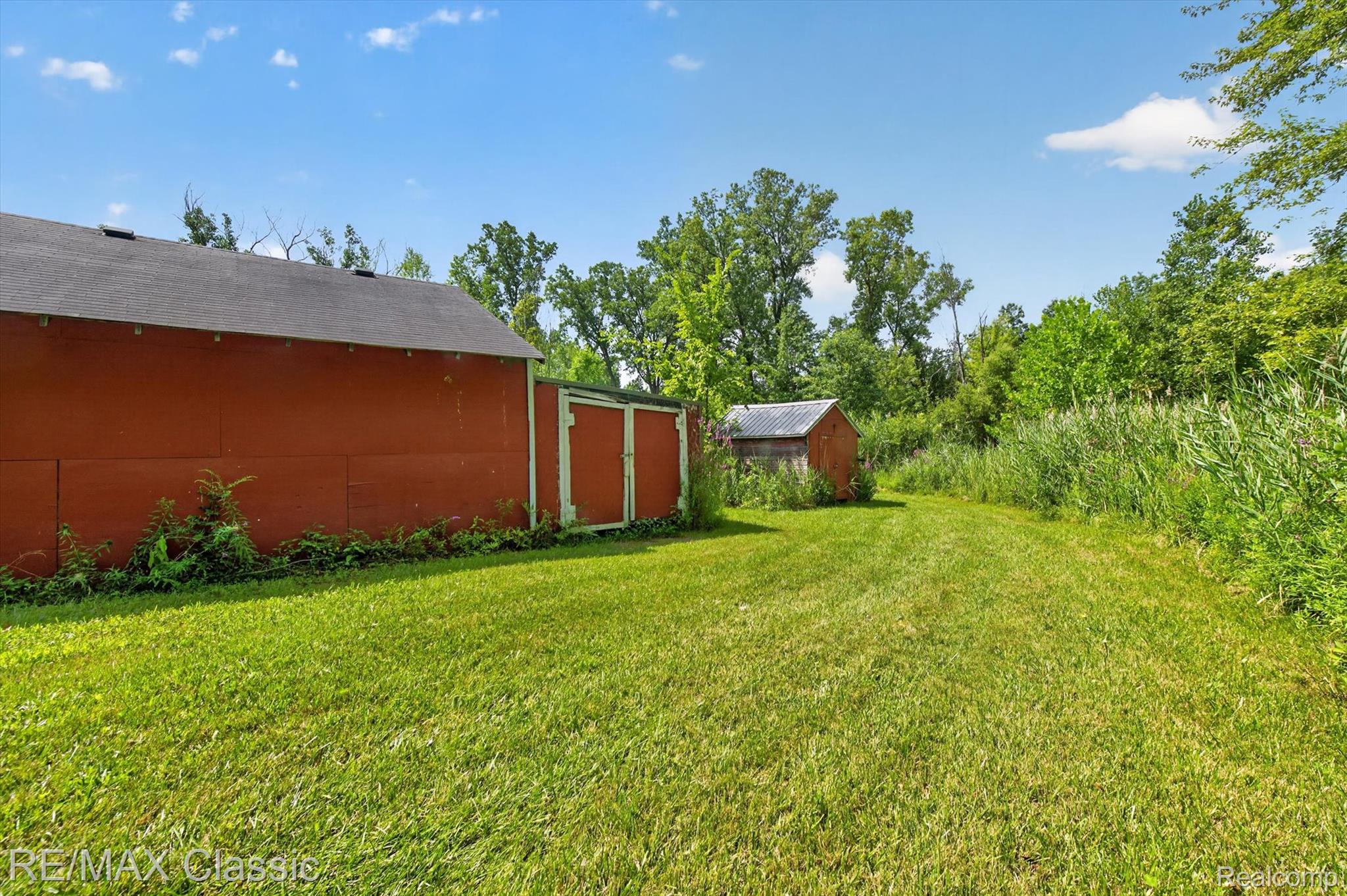 8200 Hannan Road Wayne, MI 48184 - Photo 31 of 39 27-8200-Hannan-Rd-WindowStill-Photography.jpg