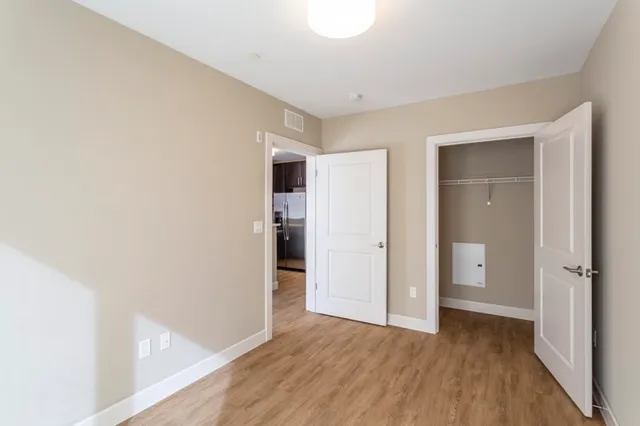 $3,535 | 33 Rogers Street, Unit 406, Cambridge, MA 02142