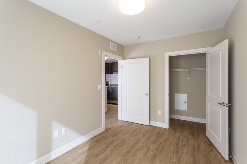 33 Rogers Street, Unit 406 Cambridge, MA 02142 - Photo 4 of 8