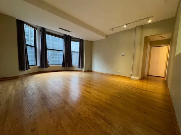 $2,275 | 431 South Dearborn Street, Unit 909, Chicago, IL 60605