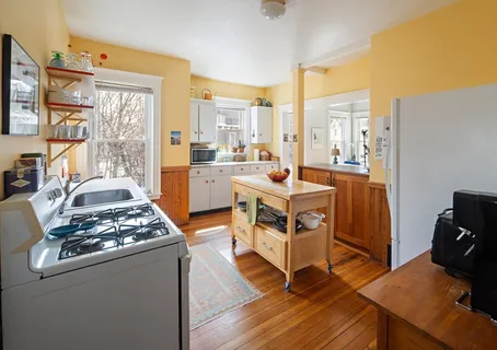 $1,750,000 | 9 Sanborn Avenue, Somerville, MA 02143