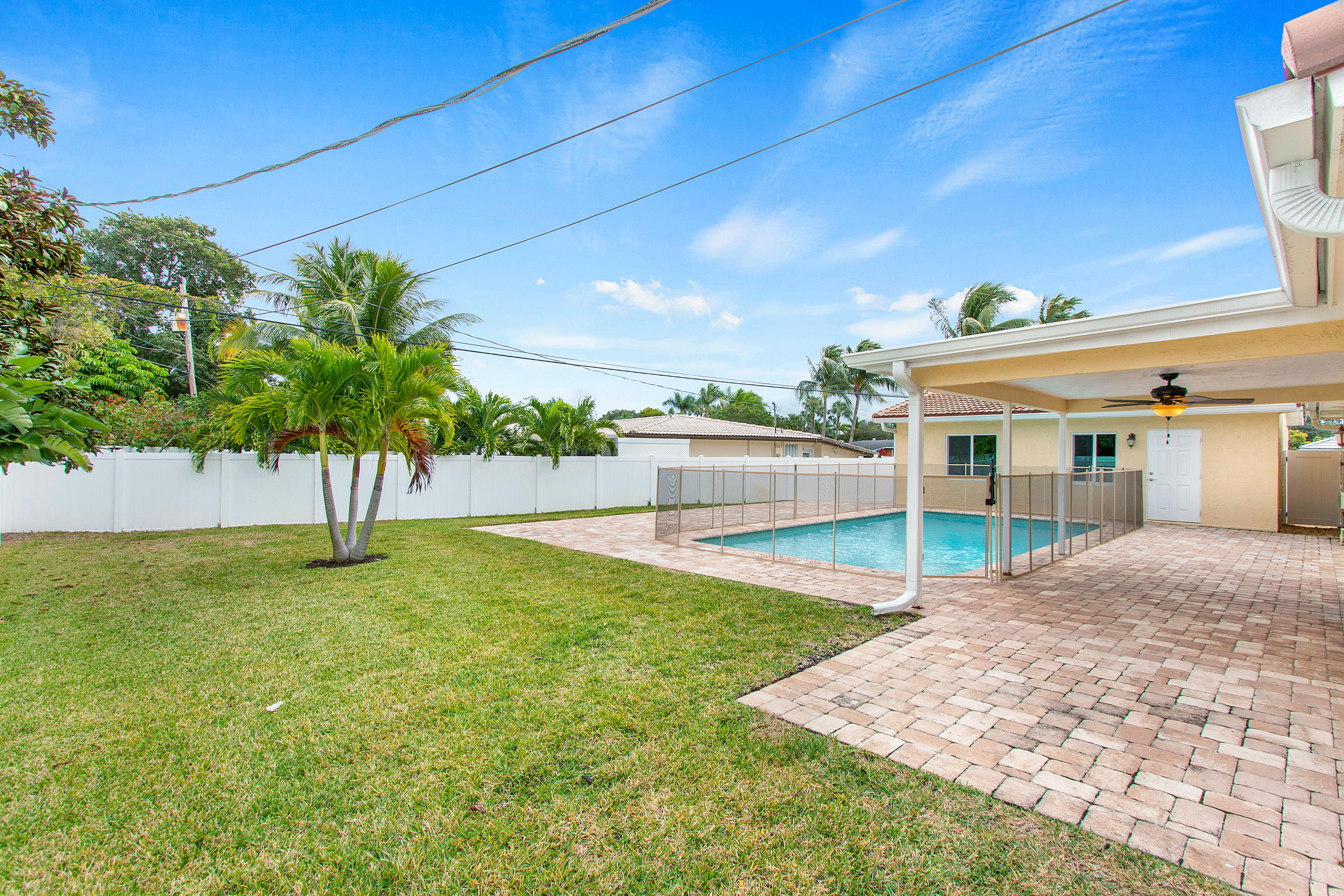 500 Northwest 13th Avenue Boca Raton, FL 33486 - Photo 26 of 28 027-500NW13thAve-BocaRaton-FL-full
