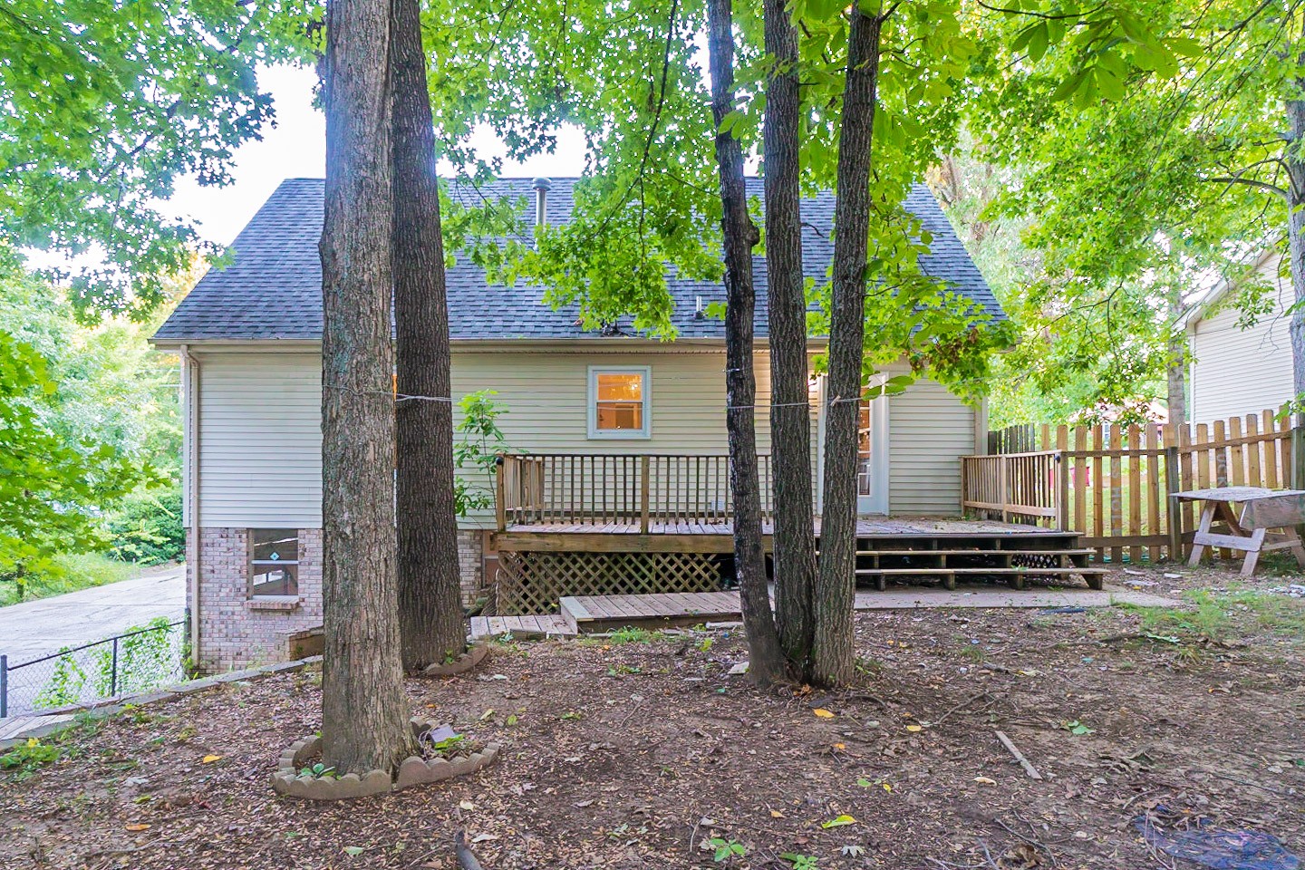 325 Lancaster Road Clarksville, TN 37042 - Photo 28 of 31 Gallery Image 28