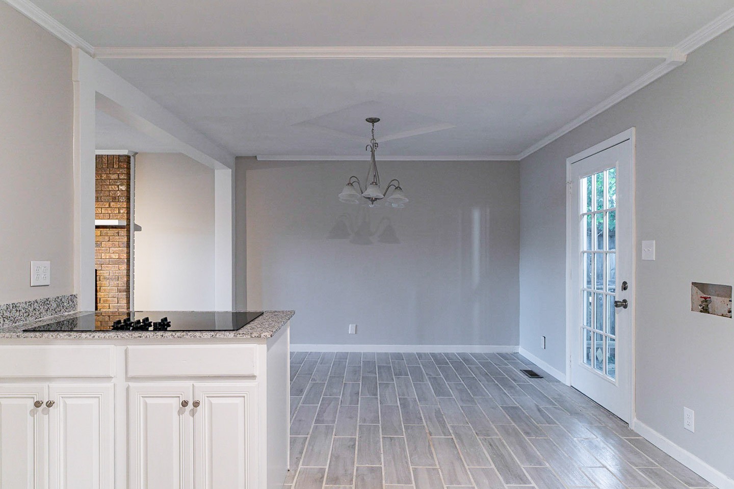 325 Lancaster Road Clarksville, TN 37042 - Photo 4 of 31 Gallery Image 4