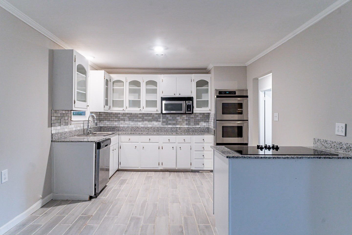 325 Lancaster Road Clarksville, TN 37042 - Photo 5 of 31 Gallery Image 5
